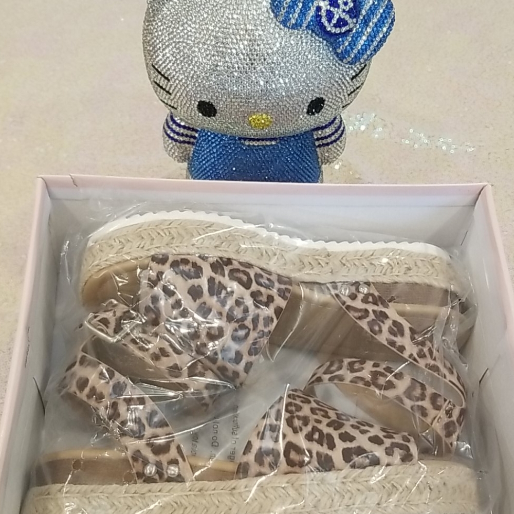 Leopard Print Wedges - Picture 7 of 7